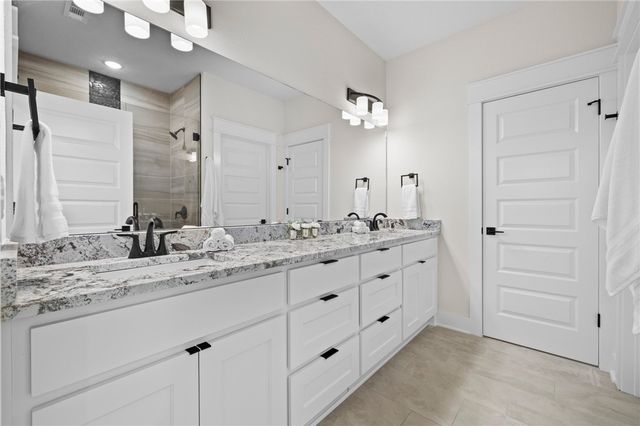 30 Cromer Drive, Bella Vista, AR 72715