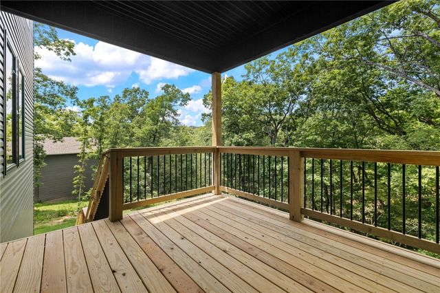 30 Cromer Drive, Bella Vista, AR 72715