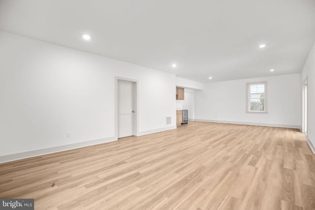 1409 BRENT ST, Fredericksburg, VA 22401