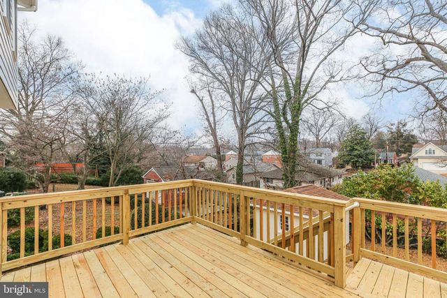 1409 BRENT ST, Fredericksburg, VA 22401