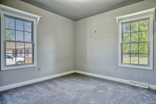 4912 W Main Street, Lowell, IN 46356