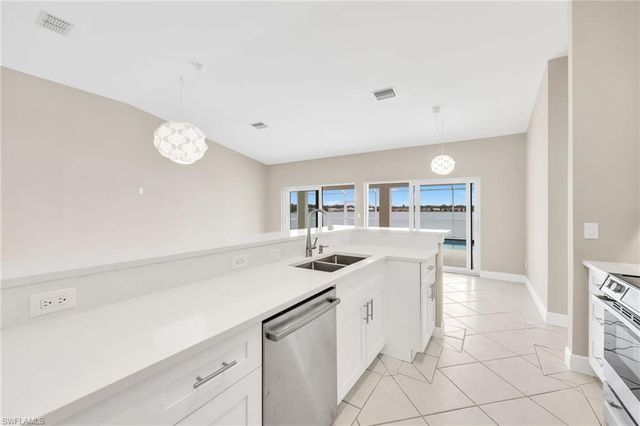 7415 Mill Pond CIR, Naples, FL 34109