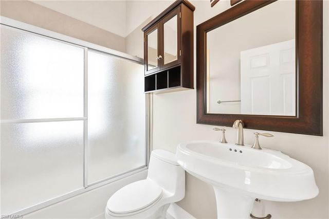 7415 Mill Pond CIR, Naples, FL 34109