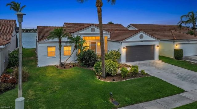 7415 Mill Pond CIR, Naples, FL 34109