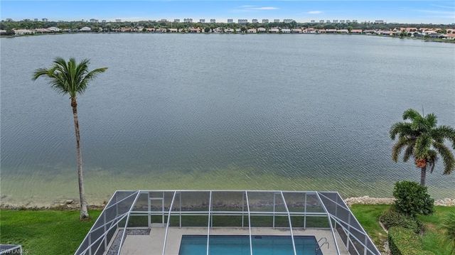 7415 Mill Pond CIR, Naples, FL 34109