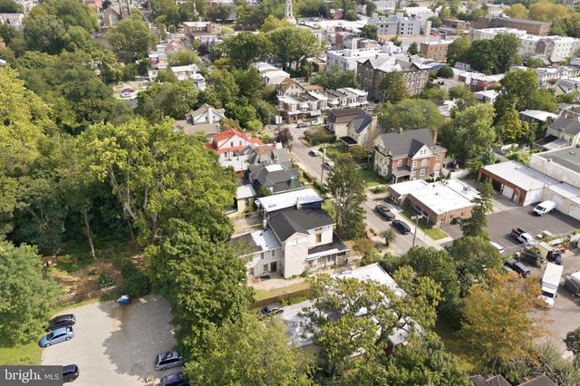 153 W HARVEY ST, Philadelphia, PA 19144