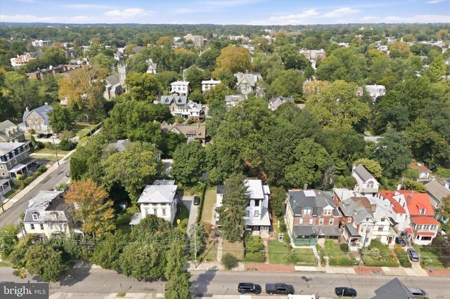 153 W HARVEY ST, Philadelphia, PA 19144