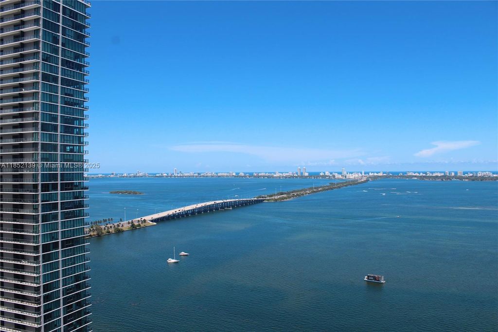 480 NE 31st St 3301, Miami, FL 33137