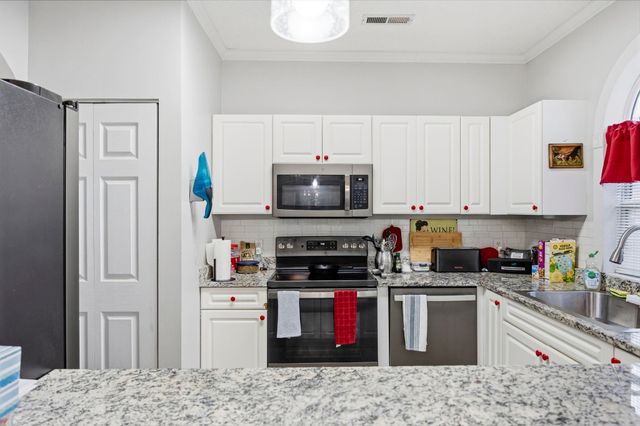 4665 Wild Iris Dr Apt 101, Myrtle Beach, SC 29577