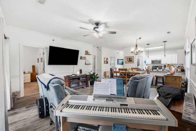 4665 Wild Iris Dr Apt 101, Myrtle Beach, SC 29577