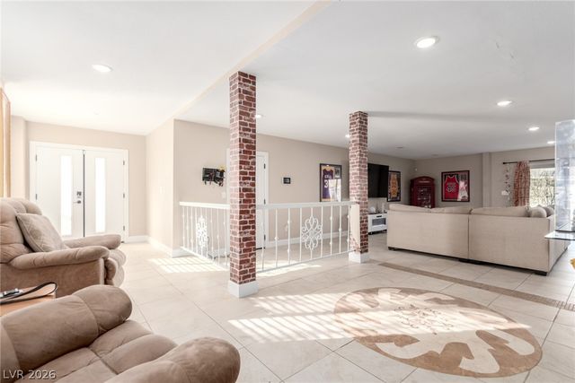 2940 South Bronco Street, Las Vegas, NV 89146