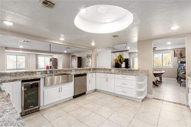 2940 South Bronco Street, Las Vegas, NV 89146