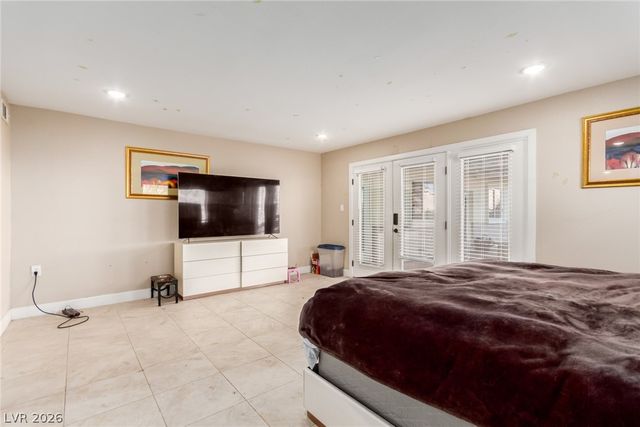 2940 South Bronco Street, Las Vegas, NV 89146