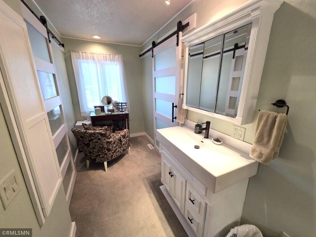 13060 Oakview Lane N, Dayton, MN 55327