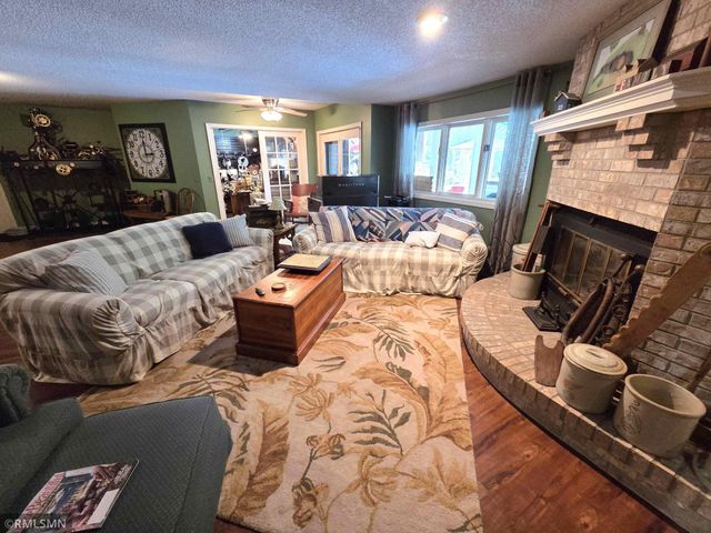 13060 Oakview Lane N, Dayton, MN 55327