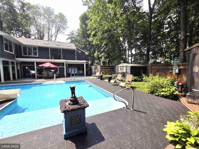 13060 Oakview Lane N, Dayton, MN 55327