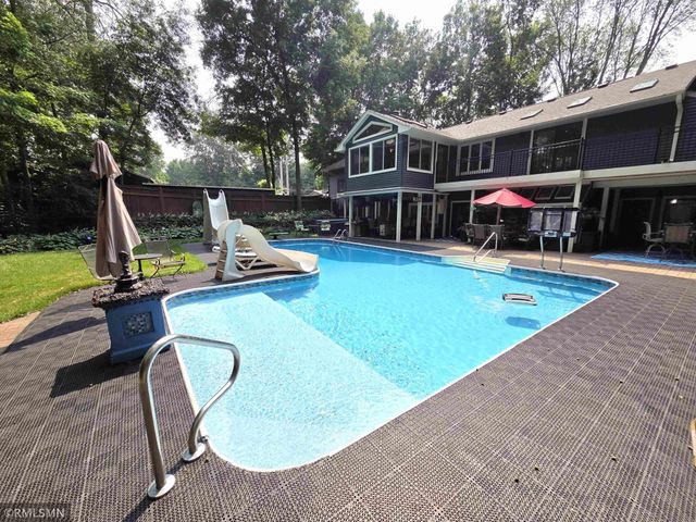 13060 Oakview Lane N, Dayton, MN 55327