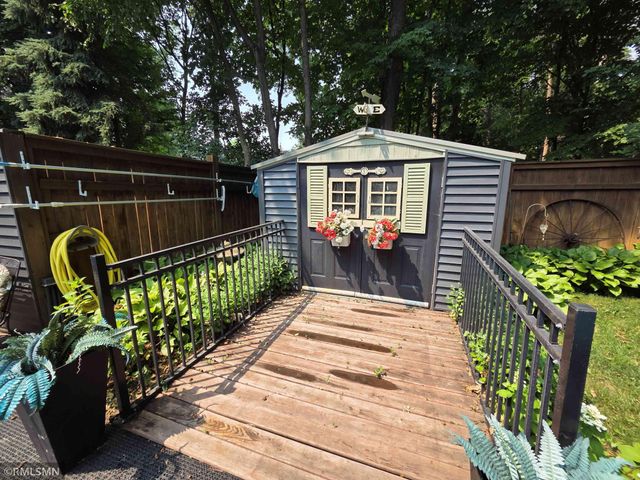 13060 Oakview Lane N, Dayton, MN 55327