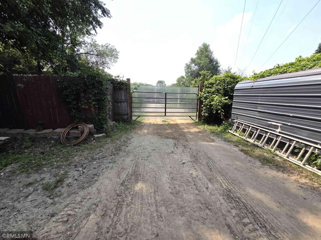 13060 Oakview Lane N, Dayton, MN 55327