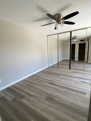 1004 ROYAL OAK BOULEVARD, Leesburg, FL 34748