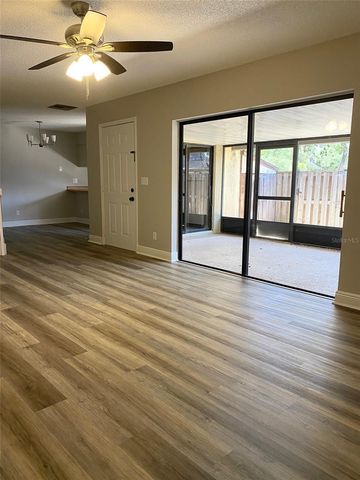 1004 ROYAL OAK BOULEVARD, Leesburg, FL 34748