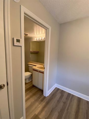 1004 ROYAL OAK BOULEVARD, Leesburg, FL 34748