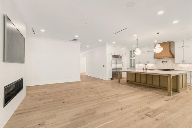 3605 W KENSINGTON AVENUE, Tampa, FL 33629