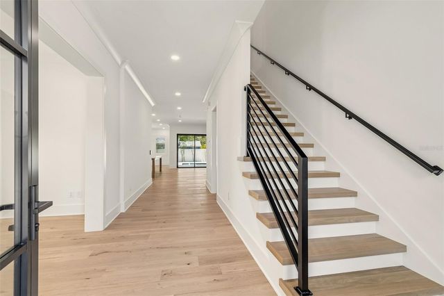 3605 W KENSINGTON AVENUE, Tampa, FL 33629
