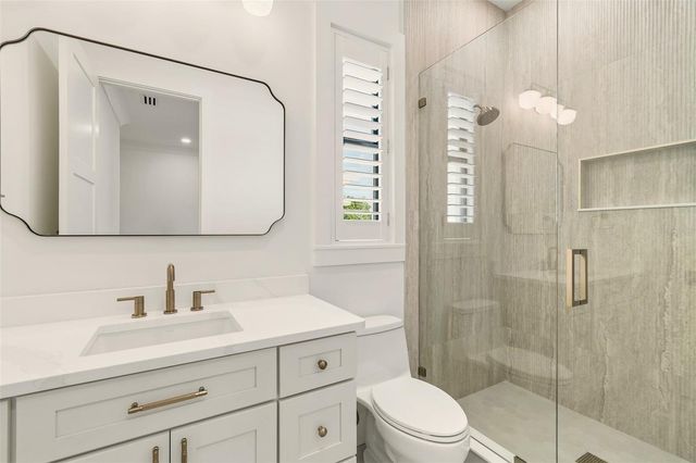 3605 W KENSINGTON AVENUE, Tampa, FL 33629