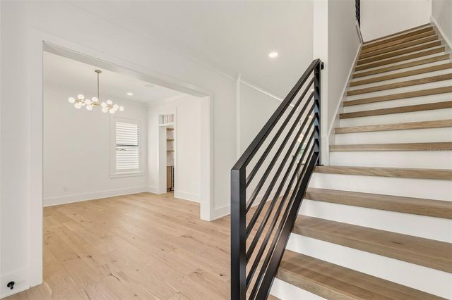 3605 W KENSINGTON AVENUE, Tampa, FL 33629