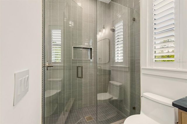 3605 W KENSINGTON AVENUE, Tampa, FL 33629