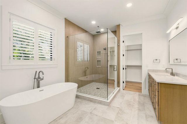 3605 W KENSINGTON AVENUE, Tampa, FL 33629