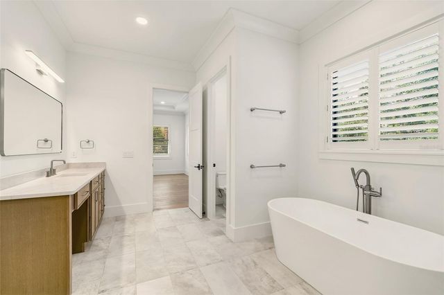3605 W KENSINGTON AVENUE, Tampa, FL 33629