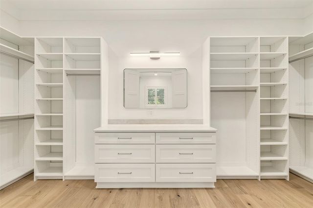 3605 W KENSINGTON AVENUE, Tampa, FL 33629
