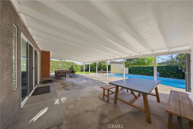 610 W Olive, Colton, CA 92324