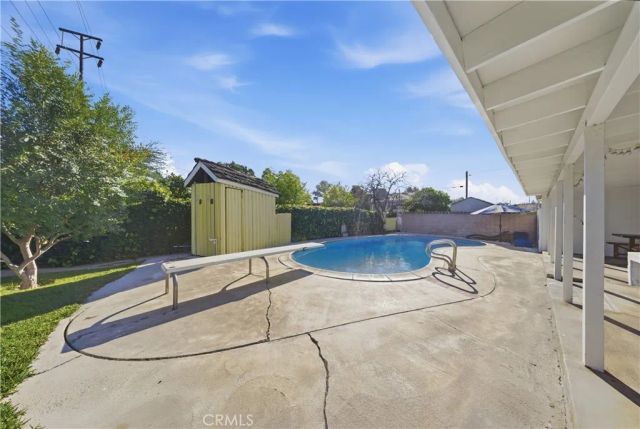 610 W Olive, Colton, CA 92324