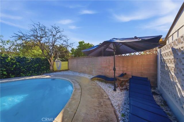 610 W Olive, Colton, CA 92324