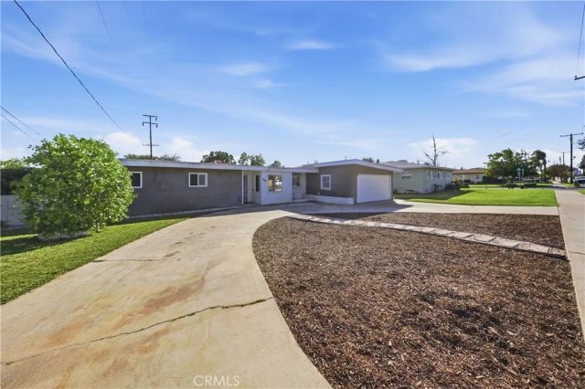 610 W Olive, Colton, CA 92324