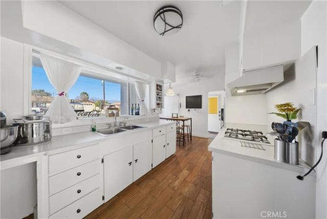 610 W Olive, Colton, CA 92324