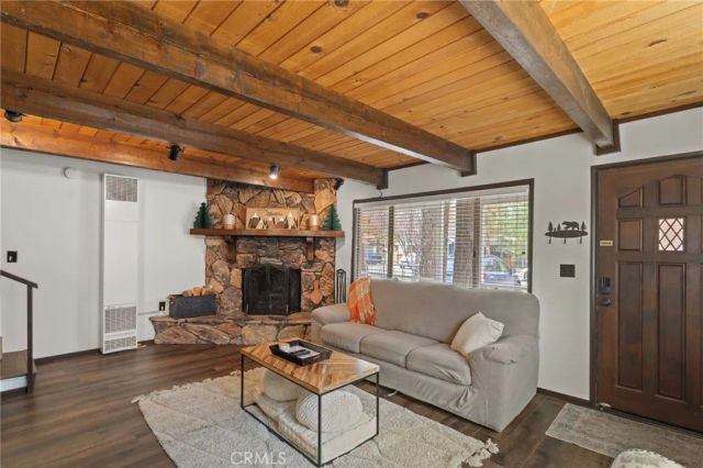 2060 7th Lane, Big Bear City, CA 92314