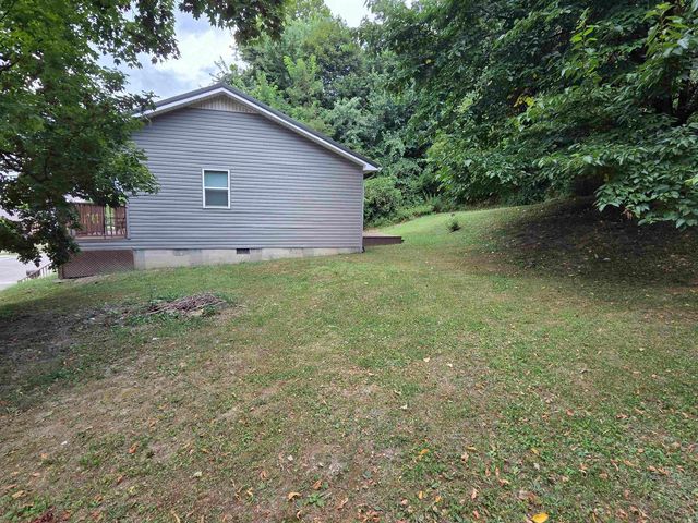 605 South 10th Street, Ironton, OH 45638