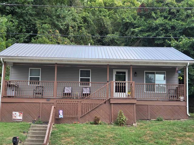 605 South 10th Street, Ironton, OH 45638