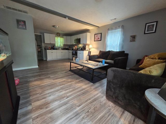 605 South 10th Street, Ironton, OH 45638