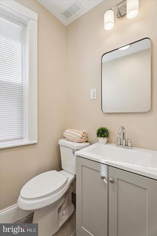 332 JAMES ST, Norristown, PA 19401