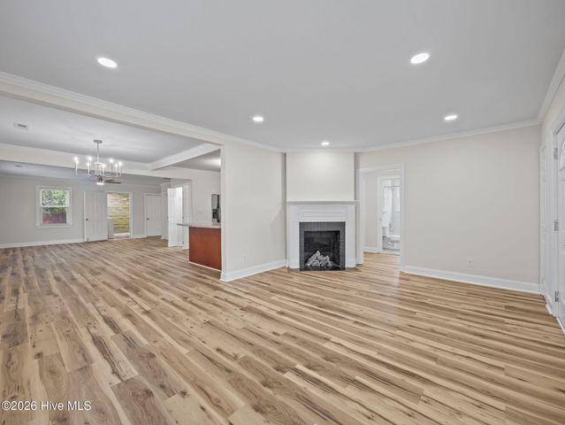 400 Warlick Street, Jacksonville, NC 28540