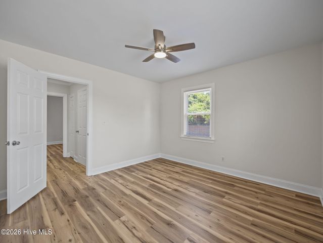 400 Warlick Street, Jacksonville, NC 28540