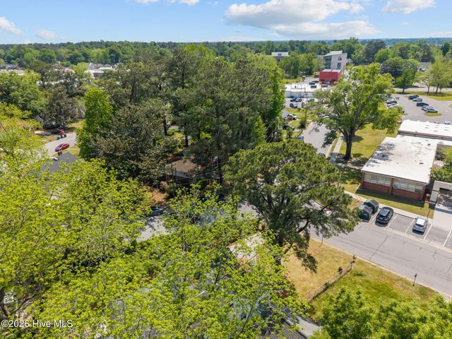 400 Warlick Street, Jacksonville, NC 28540