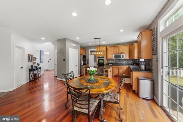 273 BARNHILL RD, Perkasie, PA 18944