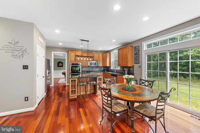 273 BARNHILL RD, Perkasie, PA 18944