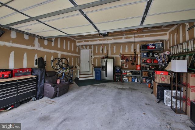 273 BARNHILL RD, Perkasie, PA 18944